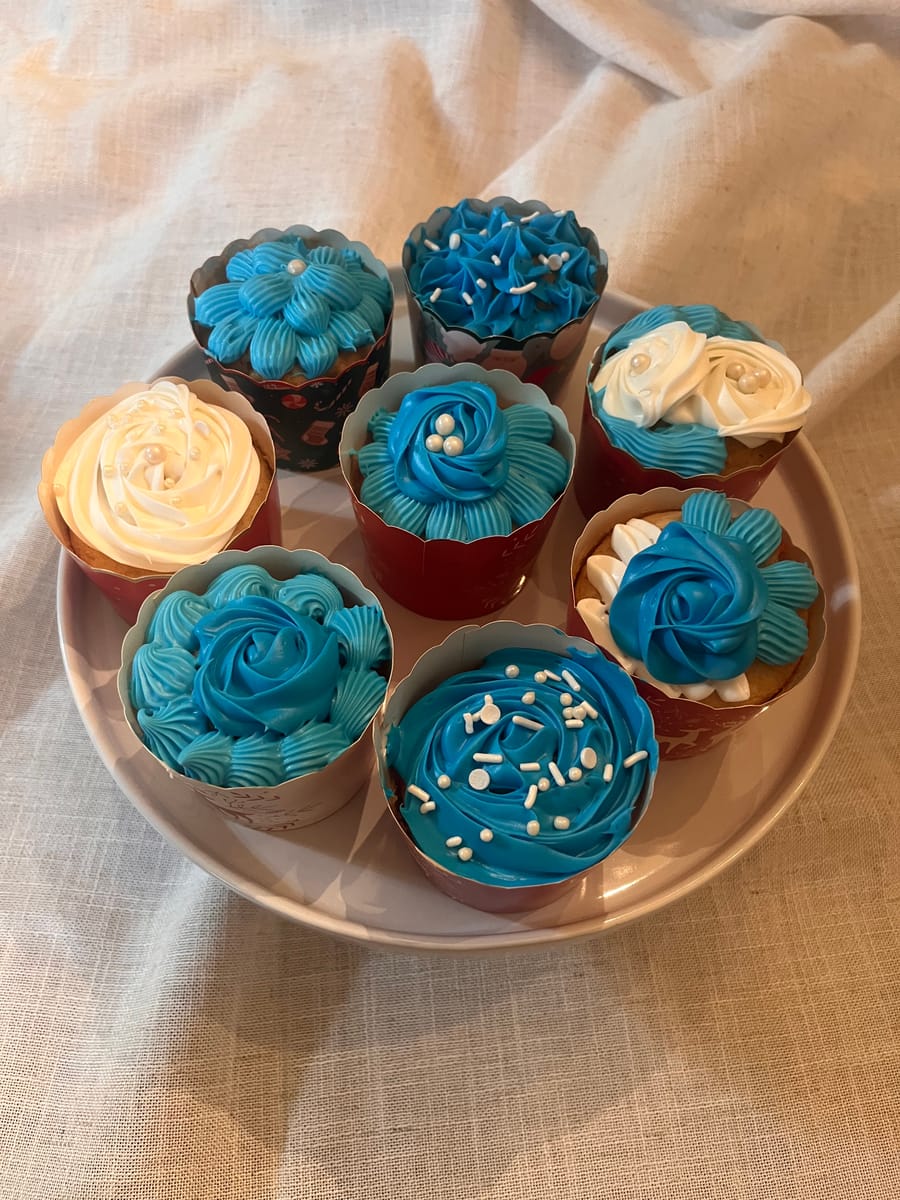 Blue and white rosettes